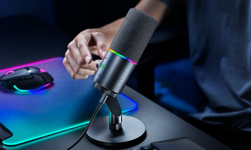 Razer ra mắt Seiren V3 Pro: Micro đầu tiên của hãng có cả kết nối XLR lẫn USB-C, tích hợp AI xử lý âm thanh