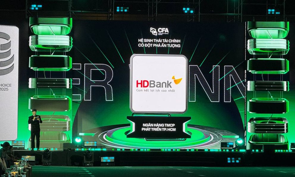 Giao dịch số của HDBank tăng mạnh và bốn năm liền vào Top 50 doanh nghiệp bền vững