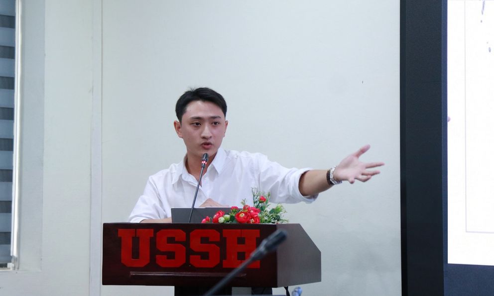 Sinh viên USSH xây dựng hệ thống dự đoán điểm chuẩn đại học, đã có hơn 16.000 người dùng: Không dùng AI giống như không dùng máy tính để làm toán