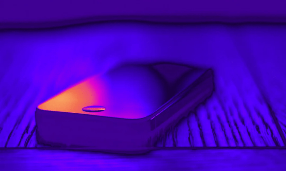 Đang nằm im trong két, hàng loạt iPhone tự khởi động lại khiến cảnh sát Mỹ hoảng loạn: Đó là cách Apple bảo vệ người dùng