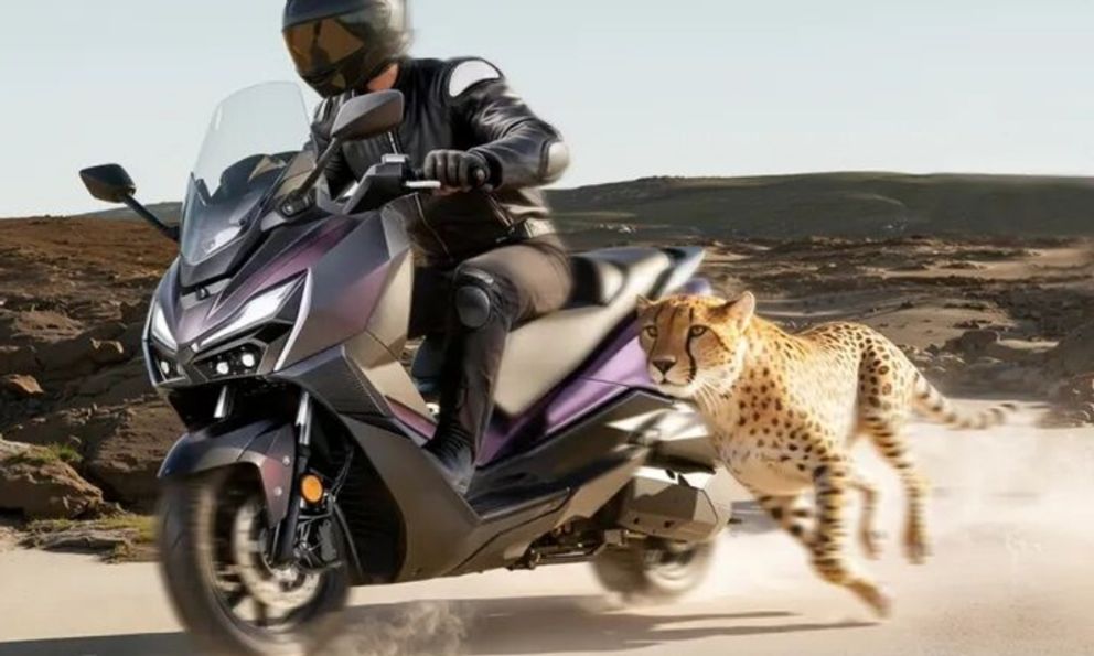 Mẫu xe tay ga SYM 300cc giá 96 triệu trang bị phanh cua nghiêng thách thức vị thế Honda SH350i