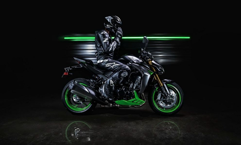 Siêu mô tô 4 xi-lanh Kawasaki Z1100 2027 ra mắt bản mới khiến Honda CB1000R và Yamaha MT-10 tái mặt