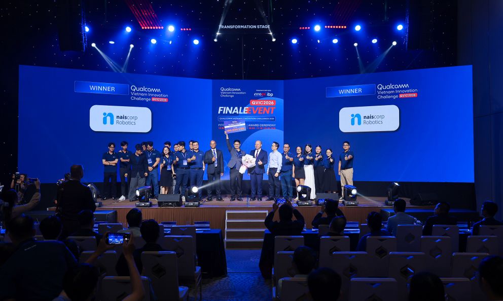 Từ robot chăm sóc người già đến AI xác định giới tính gà: 5 startup Việt thắng lớn tại QVIC 2026