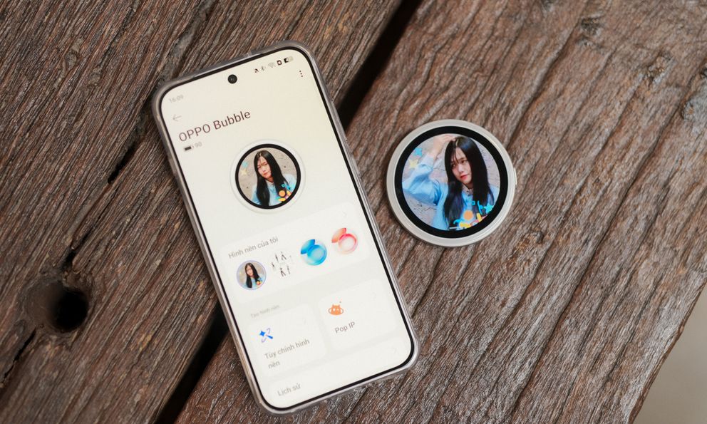 Một ngày của hội bạn thân qua ống kính Reno16 Pro: Từ ảnh Y2K, selfie camera sau đến collage chuyển động