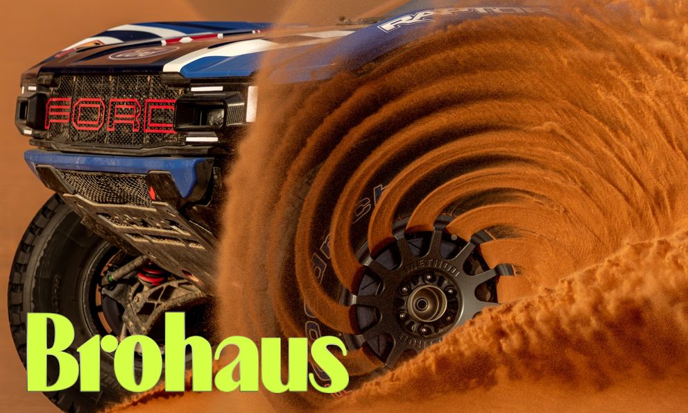 Tinh thần Dakar Rally: Chiếc xe đẹp nhất là chiếc xe lấm lem bùn đất