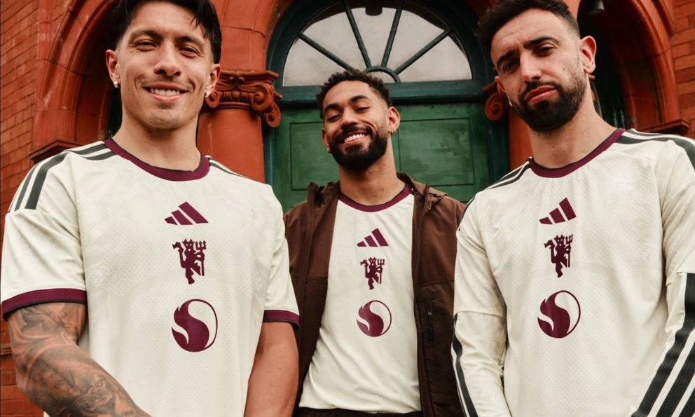 89% fan Manchester United mê công nghệ sẵn sàng giới thiệu điện thoại dùng chip Snapdragon