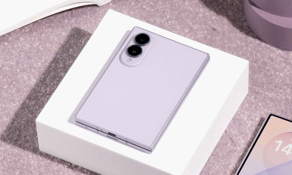 Galaxy Z Fold8: Samsung tái thiết kế dòng Fold sau 7 năm, màn hình Flex Titanium mới và chip Snapdragon 8 Elite Gen 5 for Galaxy
