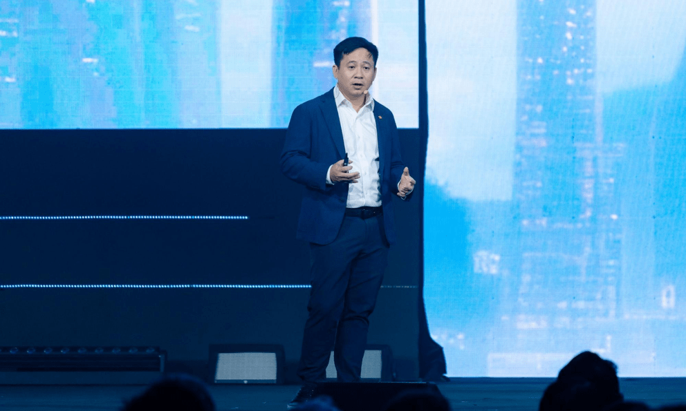 [Photostory] Muốn hiểu về hành trình của FPT Cloud, bạn chỉ cần đọc 20 câu chuyện này là đủ