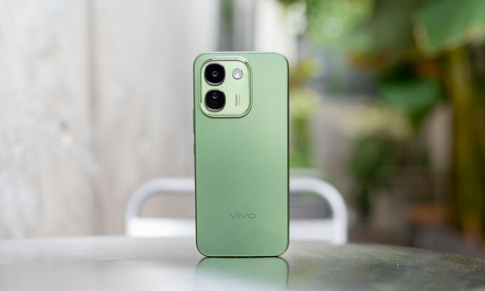 Cùng dung lượng pin 10.000mAh, vivo V80 Lite 5G giải bài toán dùng smartphone dài ngày ra sao?