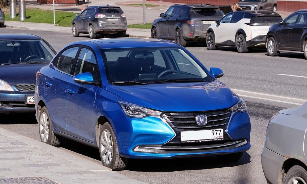Tin rao bán xe Trung Quốc 3 tới 7 năm tuổi tại Nga tăng 2,5 lần trong 8 tháng, chủ xe không đợi hết bảo hành