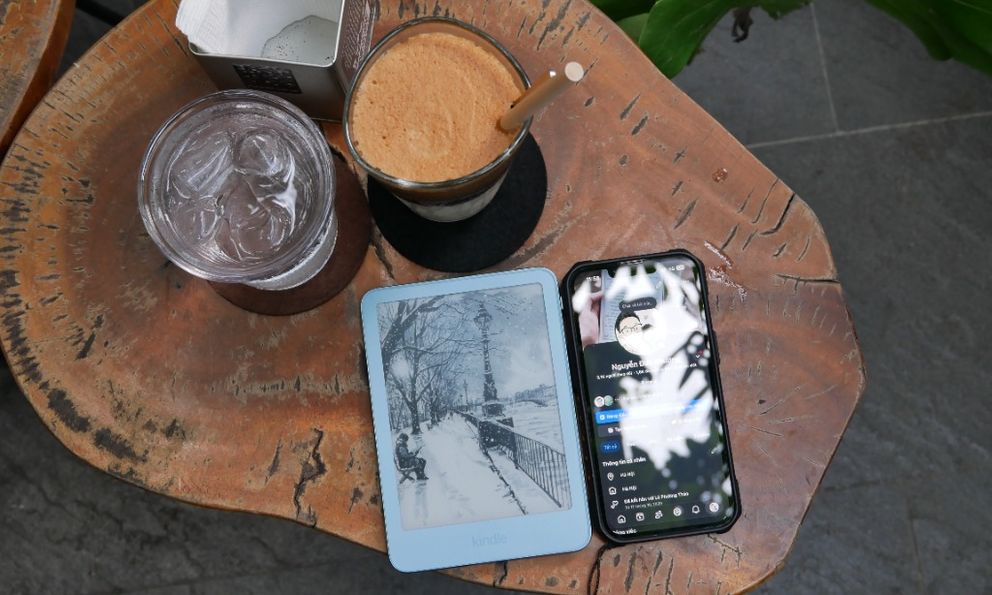 Đánh giá Kindle Aluminum: Giá gần 7 triệu đồng tại Việt Nam, có đáng mua hơn bản vỏ nhựa?