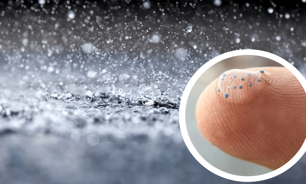 Loại nước người Việt uống hằng ngày có tới 240.000 mảnh vi nhựa: 4 lưu ý để giảm thiểu nguy cơ