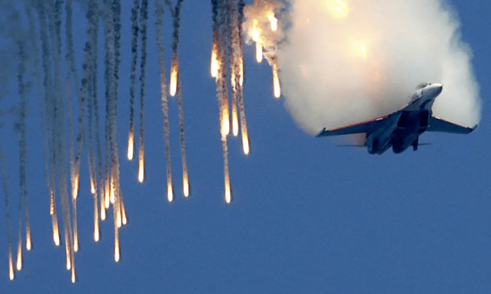 Không riêng Việt Nam, Su-30 được rất nhiều quốc gia chọn mua vì lý do đặc biệt này