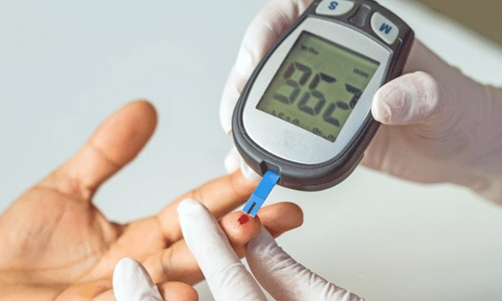 Đường huyết cao vút ở tuổi 17: Bác sĩ chỉ rõ 