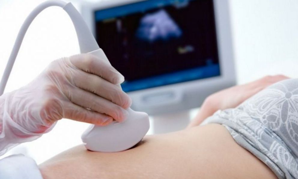 Dị tật thai nhi nặng: Đình chỉ thai kỳ là nhân văn hay tội ác?