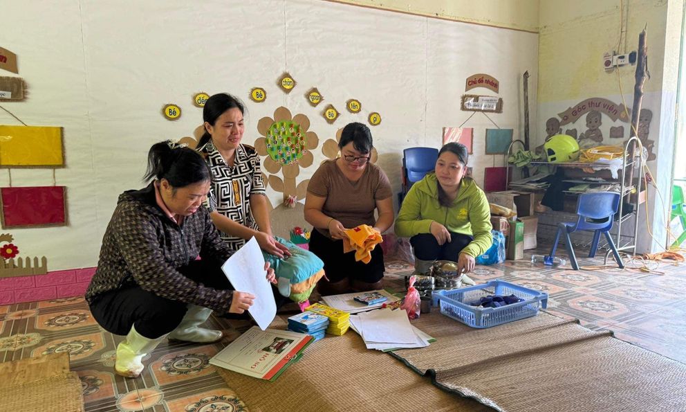 Làng Nủ tang thương sau cơn lũ quét: 29 em học sinh thiệt mạng và mất tích; Con số tử vong không ngừng tăng cao