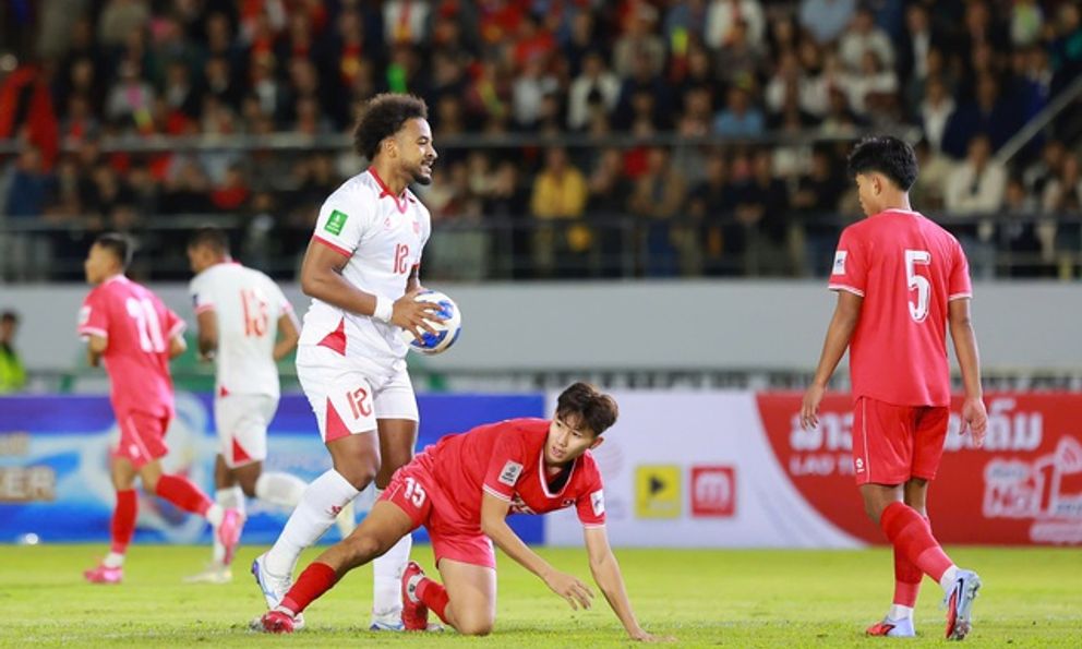 Xuân Son lập công ngày tái xuất nhưng ĐT Việt Nam chỉ thắng nhẹ Lào 