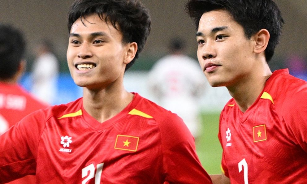 Cư dân mạng Trung Quốc sôi sục vì chiến thắng của U23 Việt Nam: Cứ đá thế này thì không lạ nếu họ vào World Cup!