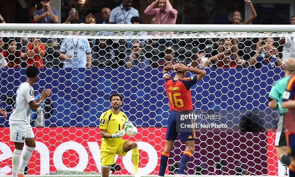 Địa chấn: Tân binh World Cup Cabo Verde xuất sắc cầm hoà 0-0 ĐKVĐ châu Âu Tây Ban Nha