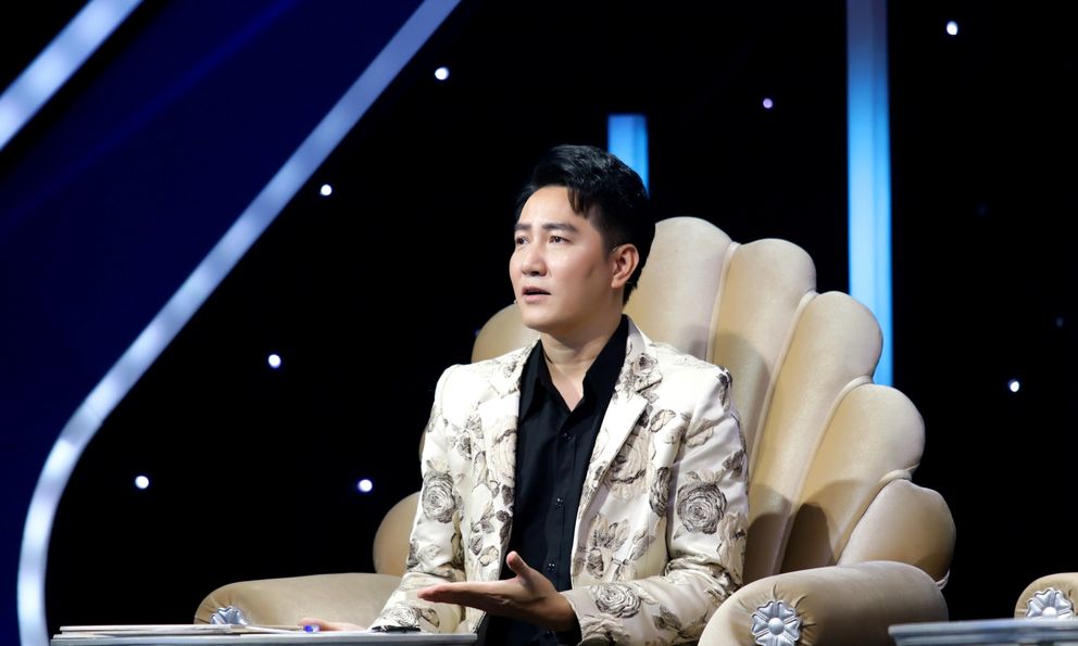 Nam ca sĩ bị gia đình từ mặt ngay 30 Tết: “Nhận được tin đó, tôi sốc”