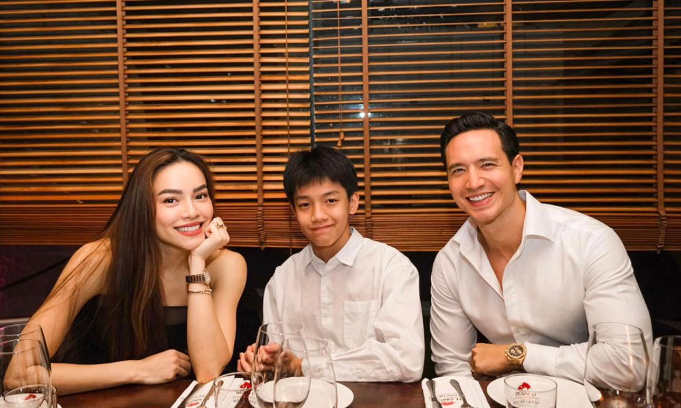 Hồ Ngọc Hà: “Con ơi, yêu mấy thì yêu, 35 tuổi mới được lấy vợ, mẹ còn trẻ lắm”