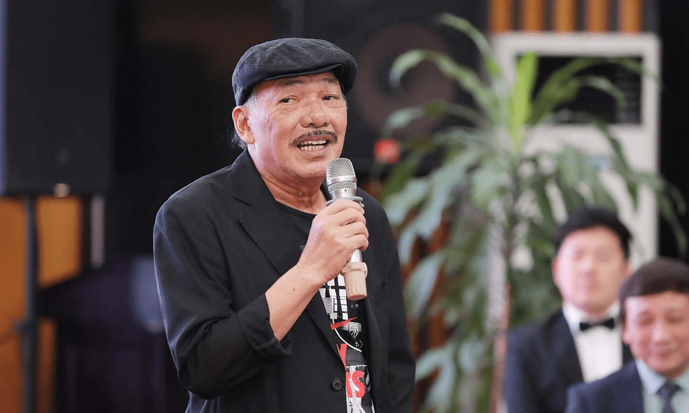 Trần Tiến mang 200 triệu đến trả, chủ tịch một tập đoàn lớn không nhận lại và kết quả bất ngờ