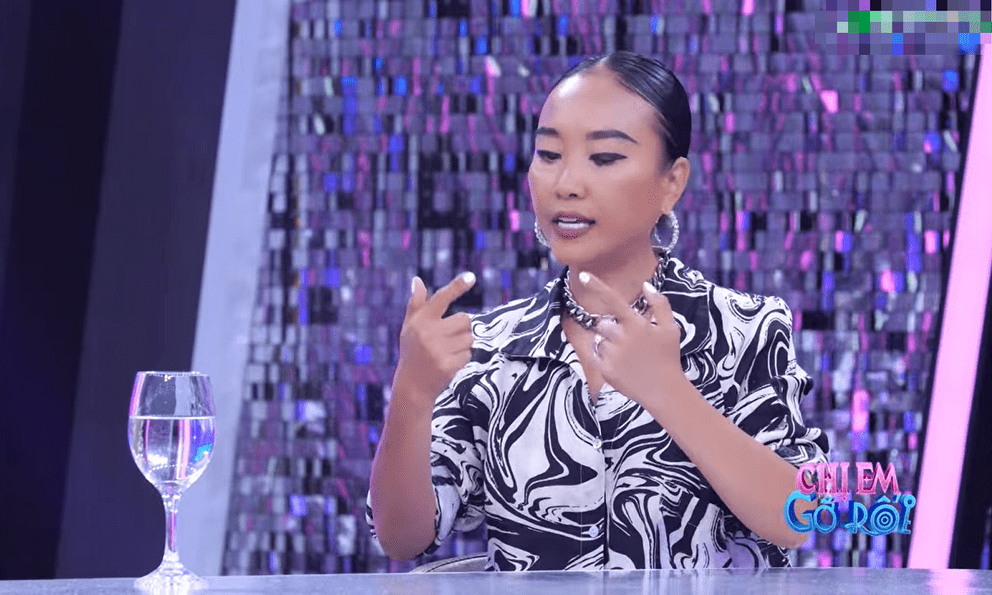 Phát hiện người yêu quen cùng lúc 3-4 cô, nữ ca sĩ Việt nổi tiếng: “Tôi quyết định chơi chiêu”