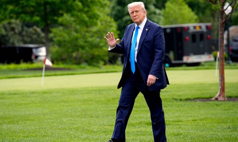 Căn bệnh Tổng thống Mỹ Donald Trump mắc nguy hiểm ra sao? Bác sĩ đưa ra cảnh báo