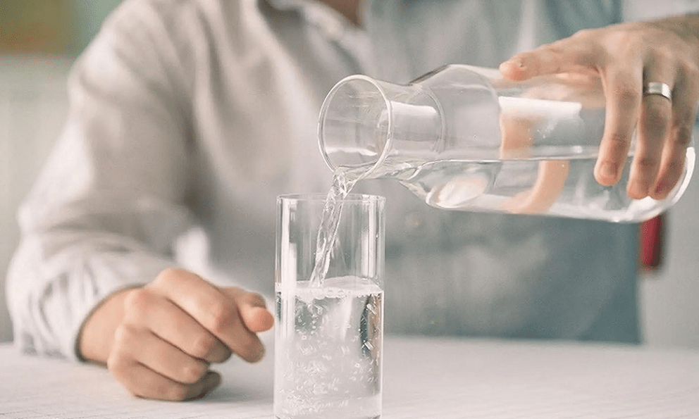 Uống hơn 10 lít nước/ngày vẫn khát 