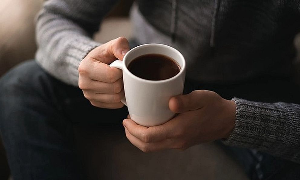 Khuyến cáo: Thói quen uống cà phê sáng gây hại dạ dày