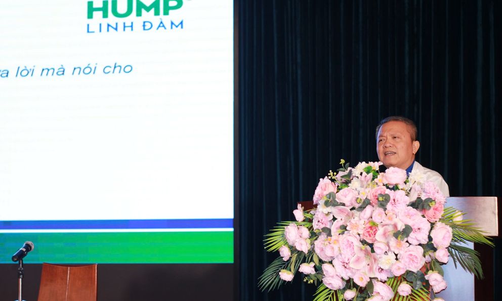 GS.TS Lê Ngọc Thành: “Chữa bệnh không chỉ bằng thuốc và dao mổ