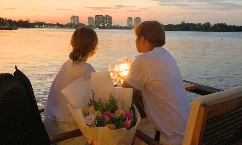 Bác sĩ cảnh báo rủi ro sức khỏe từ dịch vụ “thuê người yêu” dịp 8/3