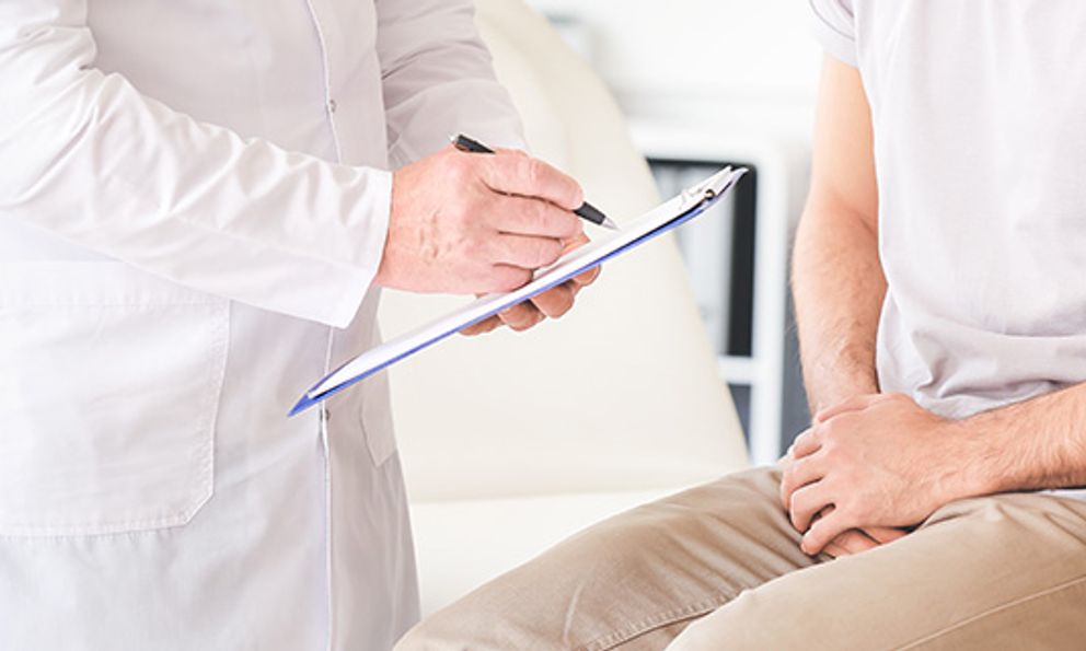  Người đàn ông 34 tuổi phát hiện ung thư sau một dấu hiệu tưởng chừng rất bình thường