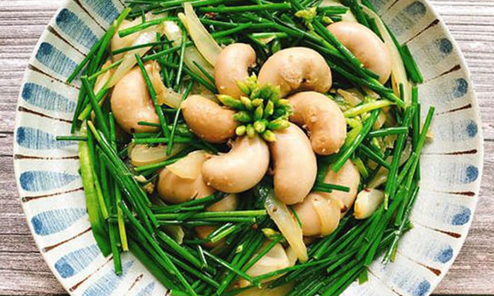 Loại rau dân dã mọc đầy Việt Nam, cổ thư Trung Quốc ví là “thượng phẩm”: Hóa ra là vị thuốc toàn năng