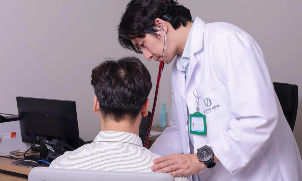 Bệnh nhân 36 tuổi đột quỵ vẫn cố đi làm: Được yêu cầu nhập viện ngay nhưng xin về để… “báo cáo cơ quan”