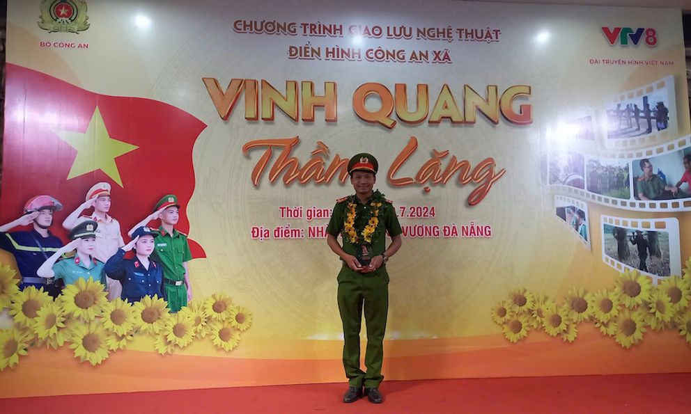 Trưởng Công an xã 9X ở Hà Tĩnh 'bội thu' danh hiệu, vinh dự được Bộ Công an tuyên dương