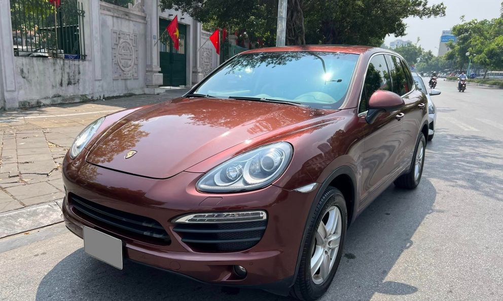 Rao Porsche Cayenne máy V8 chỉ ngang giá Mazda CX-5, người bán chia sẻ: Vừa bảo dưỡng hết 100 triệu, khẳng định vẫn 'hoạt động tốt'