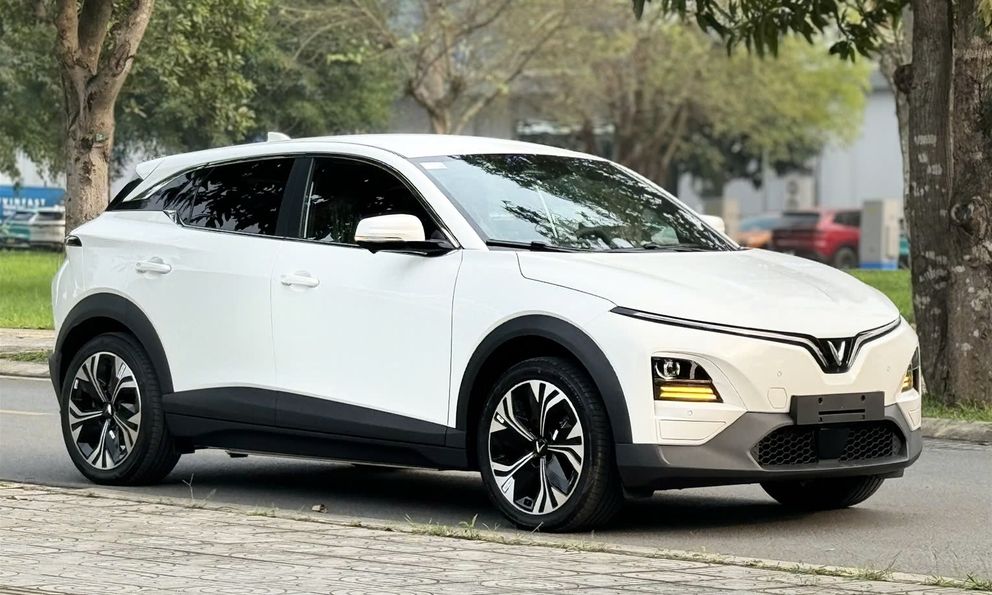 VinFast bán 12.500 xe tháng 2/2025: VF 3, VF 5 dự kiến top toàn thị trường, VF 6 bán hơn 1.000 xe 5 tháng liên tiếp