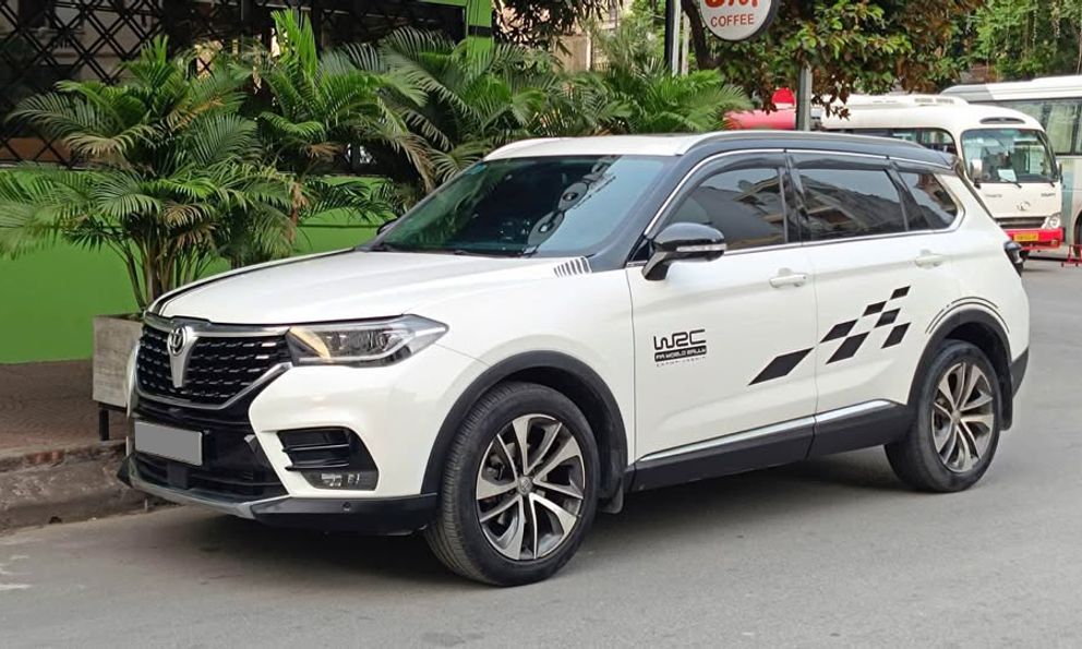 Chiếc xe Trung Quốc dùng công nghệ BMW này được bán lại giá 479 triệu đồng: Động cơ hơn 200hp, nhiều công nghệ an toàn