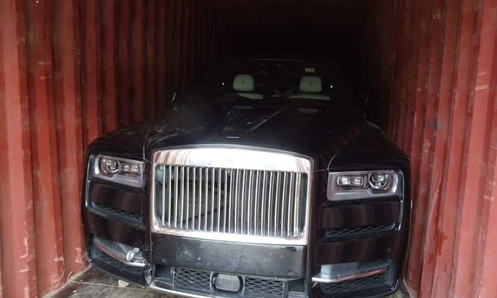 Rolls-Royce Cullinan bị trộm khi còn chưa bàn giao, chủ xem TikTok phát hiện xe bị bán cho ca sĩ ở tận nước ngoài