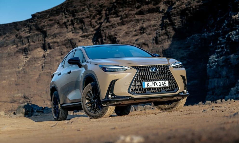 Lexus NX có thêm bản off-road: Gầm cao, lốp lớn, hợp người thích đi phượt