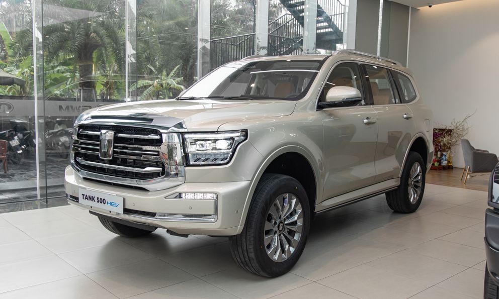 Tôi ngồi ‘vọc’ Tank 500 vừa về Việt Nam và tìm ra 7 tính năng hay ho: Có thể tự ‘né xe’, hỗ trợ drift