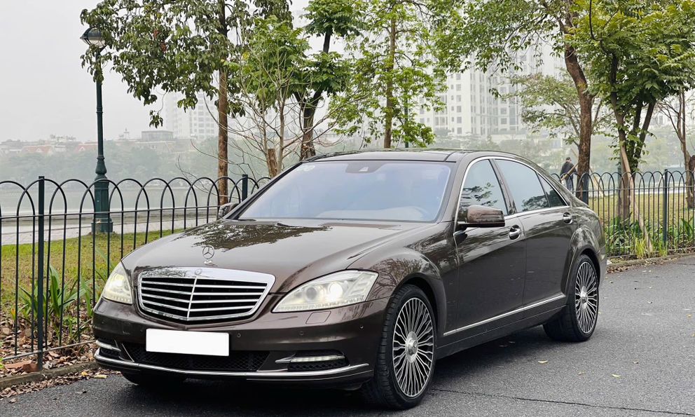 Mercedes-Benz S 500 hơn 14 năm rao bán giá 500 triệu: Xe chạy 100.000km, người bán cam kết 'tặng xe' nếu tua odo
