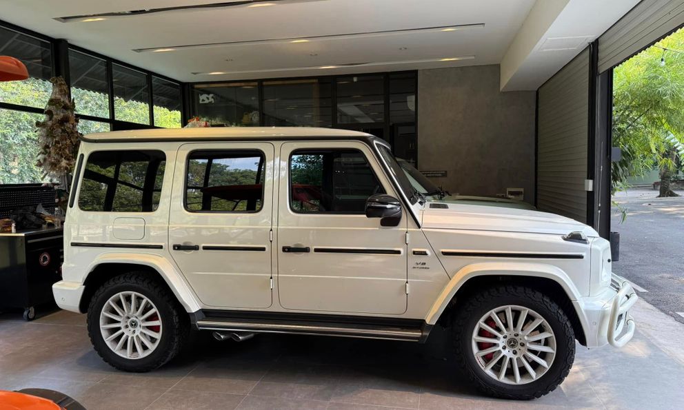 Dân chơi 9x chuyên lái xe xuyên lục địa rao bán Mercedes-AMG G 63: Có 'option' duy nhất tại Việt Nam, muốn mua phải có chứng chỉ