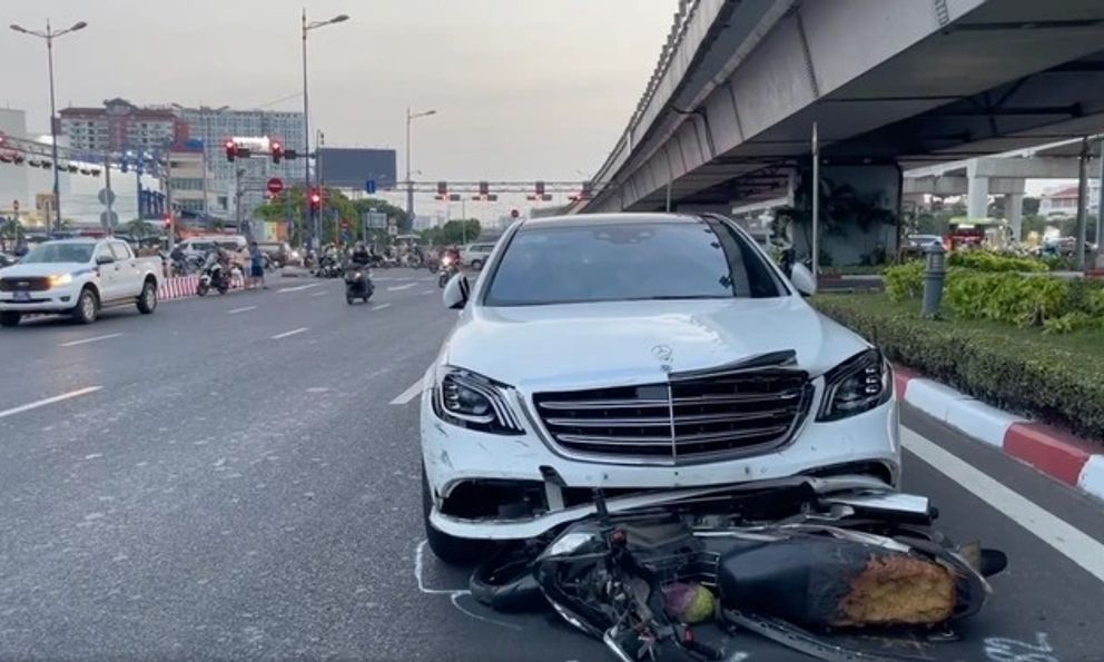 Vụ Mercedes-Benz S 450 gây tại nạn tại TP. HCM: Phanh tự động vẫn có thể vô hiệu hóa được nếu tài xế làm thao tác này