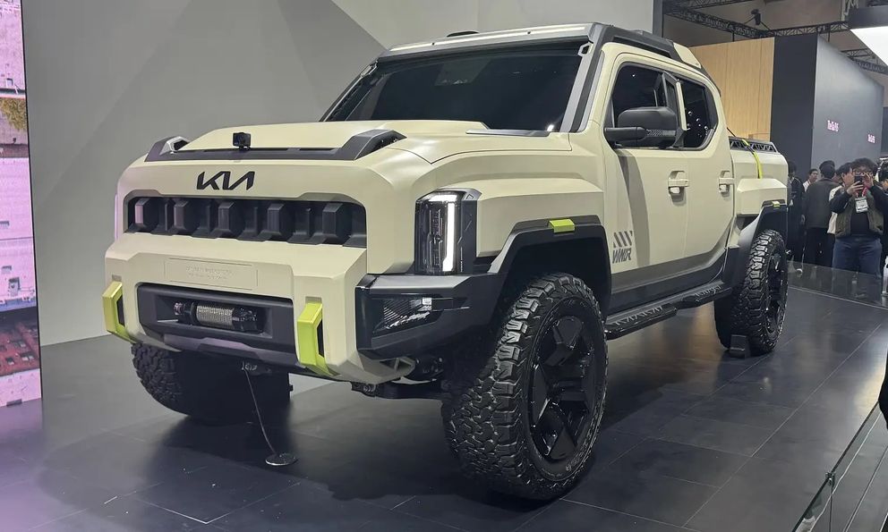 Kia Tasman có bản off-road siêu hầm hố, ‘đồ chơi’ đi kèm hoành tráng hơn Ranger Raptor