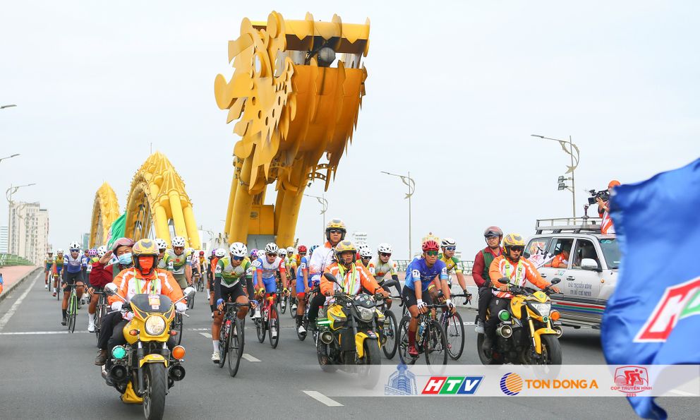 Cúp truyền hình HTV-Tôn Đông Á 2025: Nhiều diễn biến bất ngờ sau ngọn đèo Hải Vân