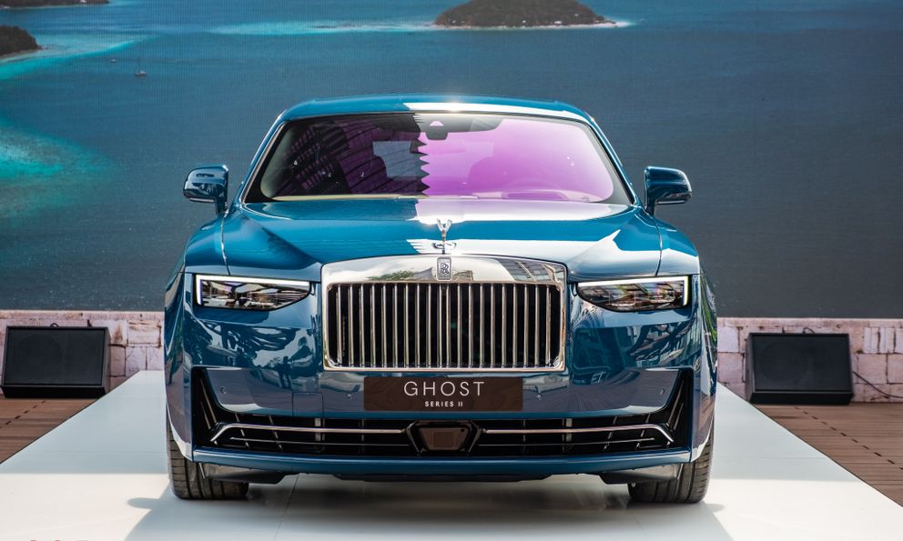 Ra mắt Rolls-Royce Ghost Series II giá từ 34,9 tỷ đồng: ‘Thảm bay’ của giới đại gia Việt