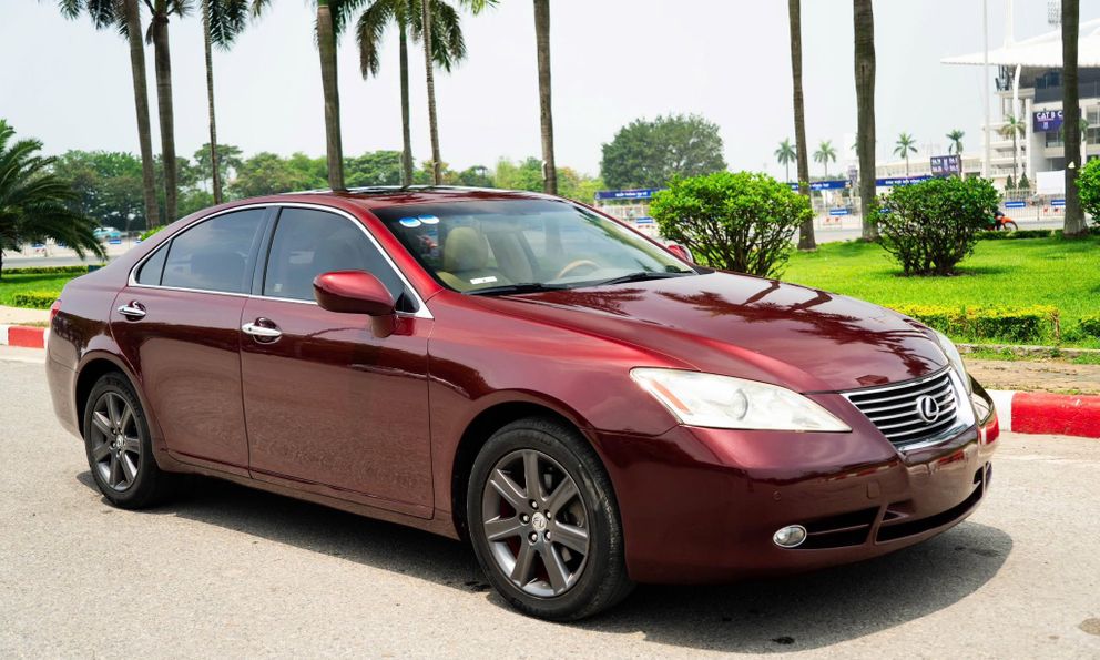 Lexus ES gần 20 năm tuổi vẫn có giá hơn 400 triệu: Chạy 140.000km, nội thất còn đẹp, ngoại thất nhuốm màu thời gian