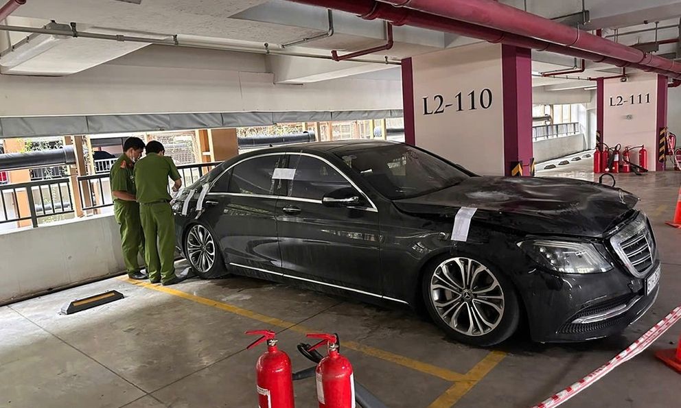 Mercedes-Benz S 450 của Duy Mạnh bị cháy ‘không phải lỗi kỹ thuật’, ca sĩ lần thứ 2 rút đơn kiện